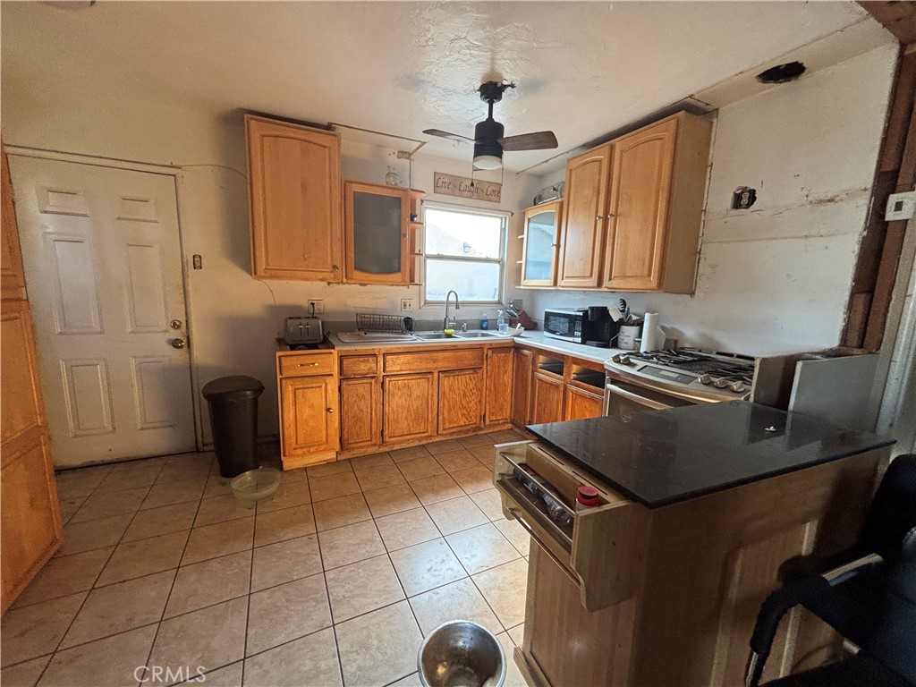 7474 Elmwood