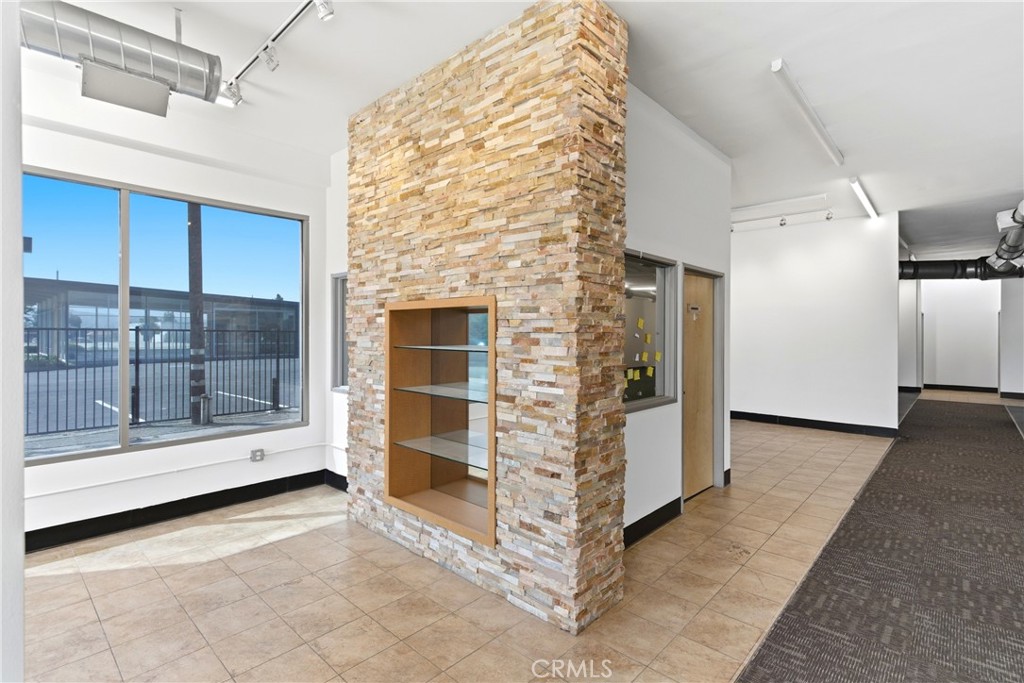 215 S Citrus