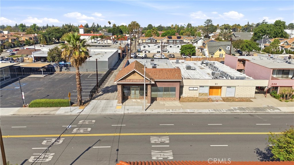 215 S Citrus