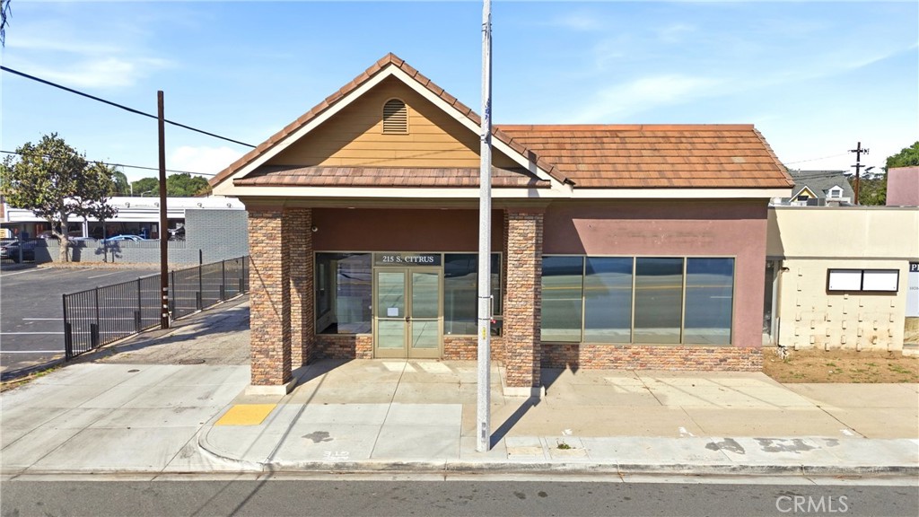 215 S Citrus