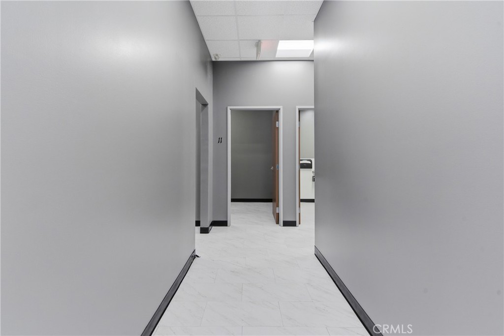 685 E Grand Boulevard 101