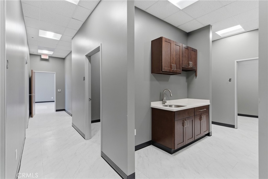 685 E Grand Boulevard 101