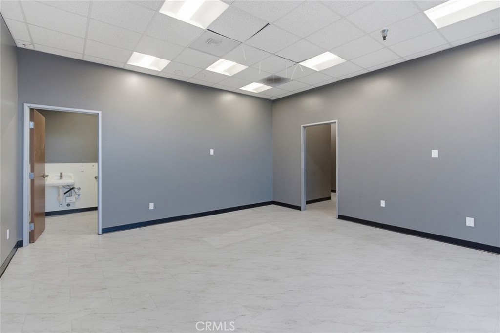 685 E Grand Boulevard 101