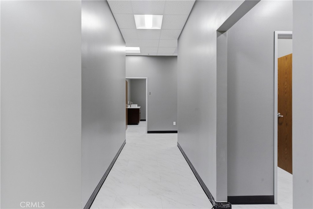 685 E Grand Boulevard 101