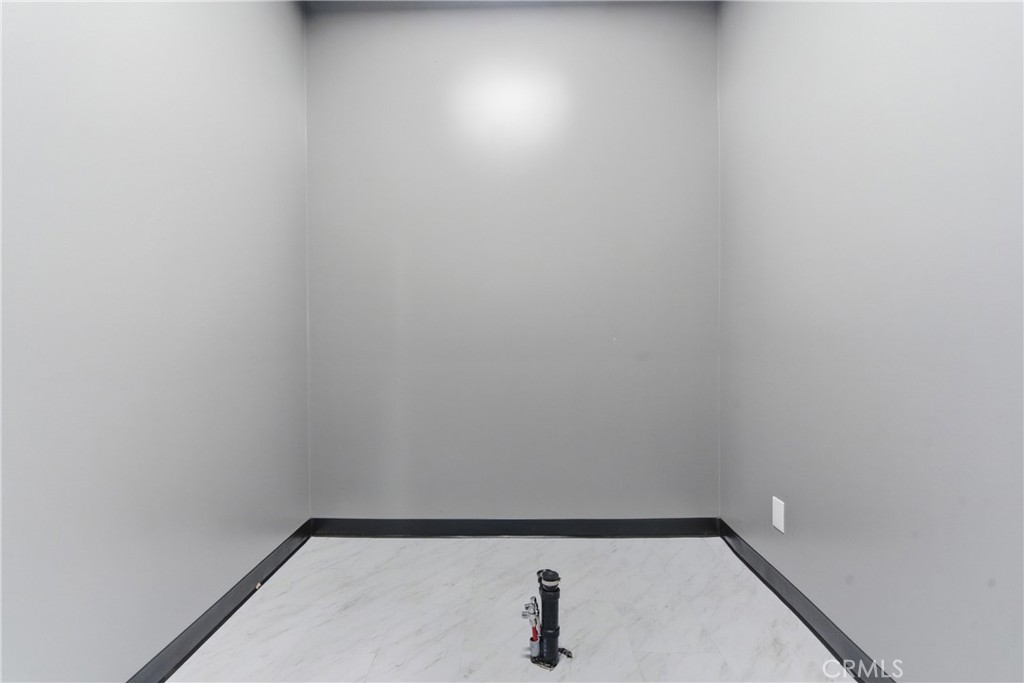 685 E Grand Boulevard 101