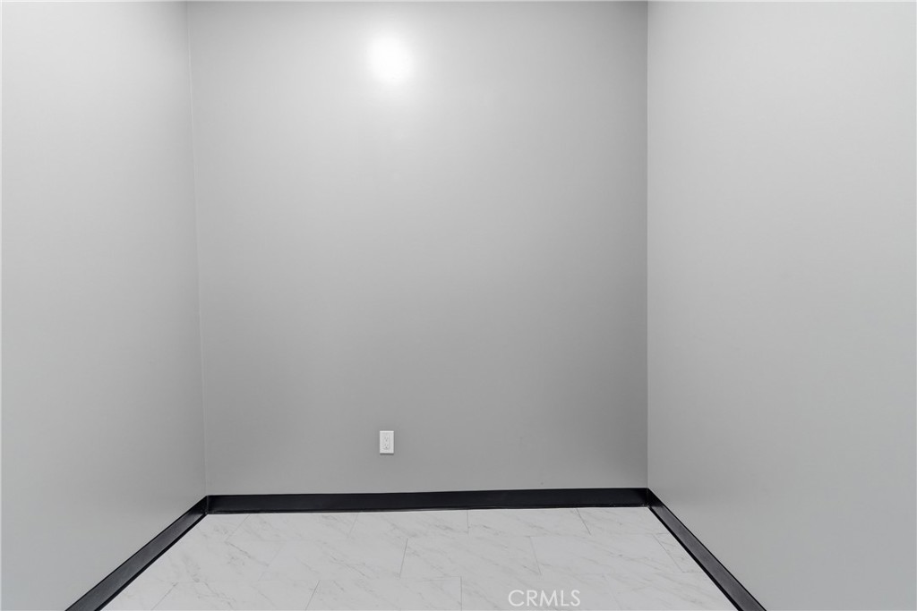 685 E Grand Boulevard 101