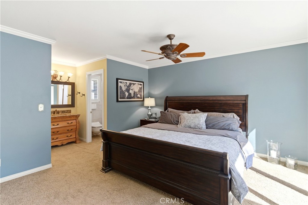 1562 E Citrus
