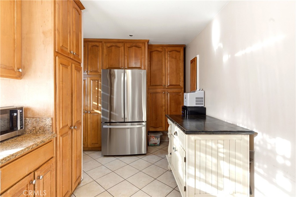 10731 Wright Road