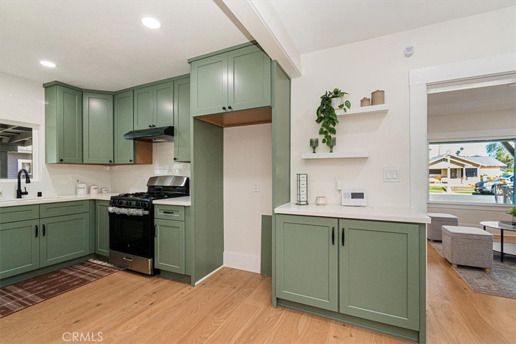 4474 Highland