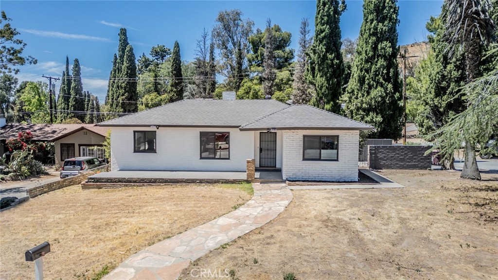 1771 N San Gorgonio