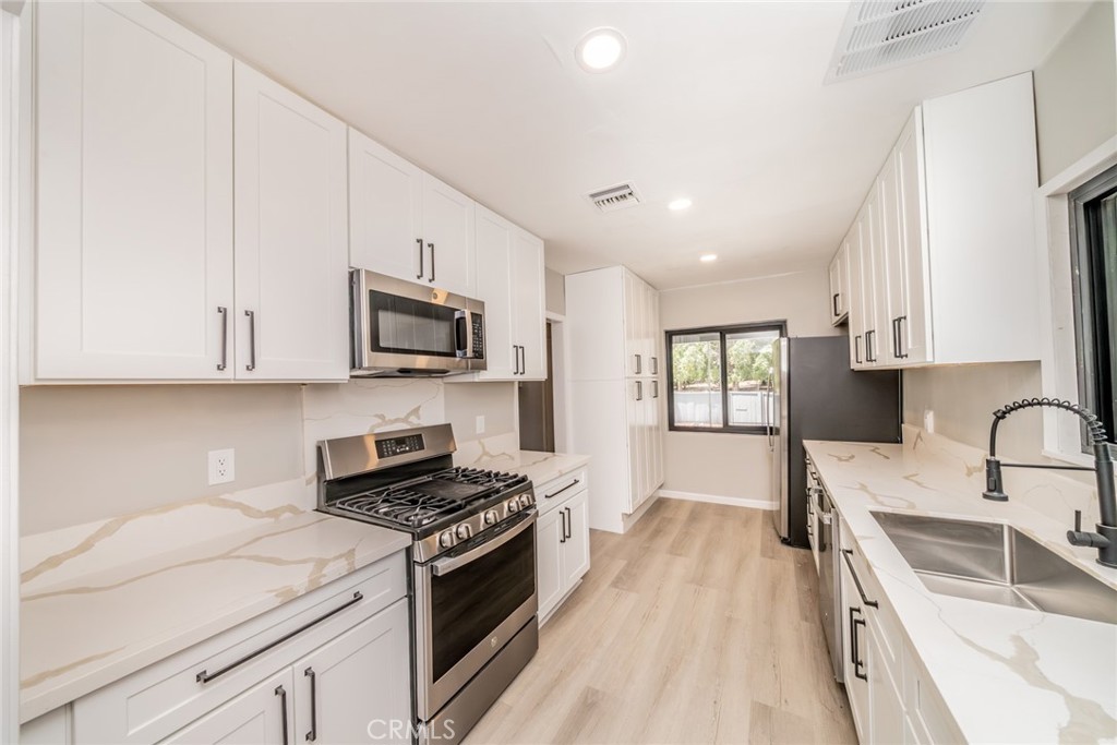 1771 N San Gorgonio