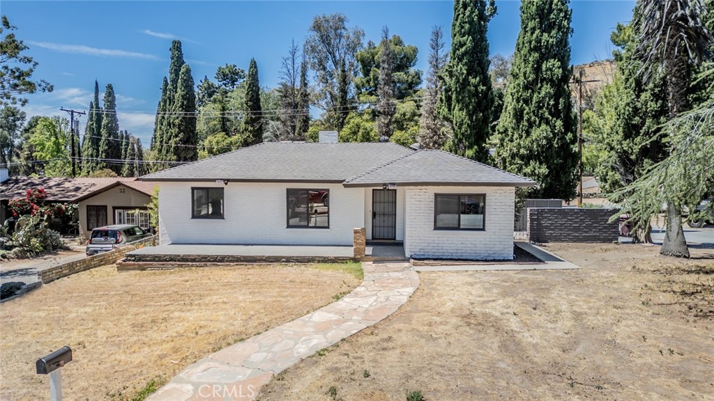 1771 N San Gorgonio