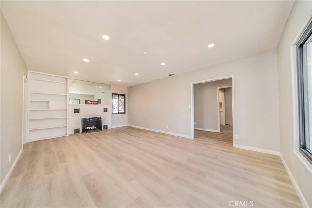 1771 N San Gorgonio