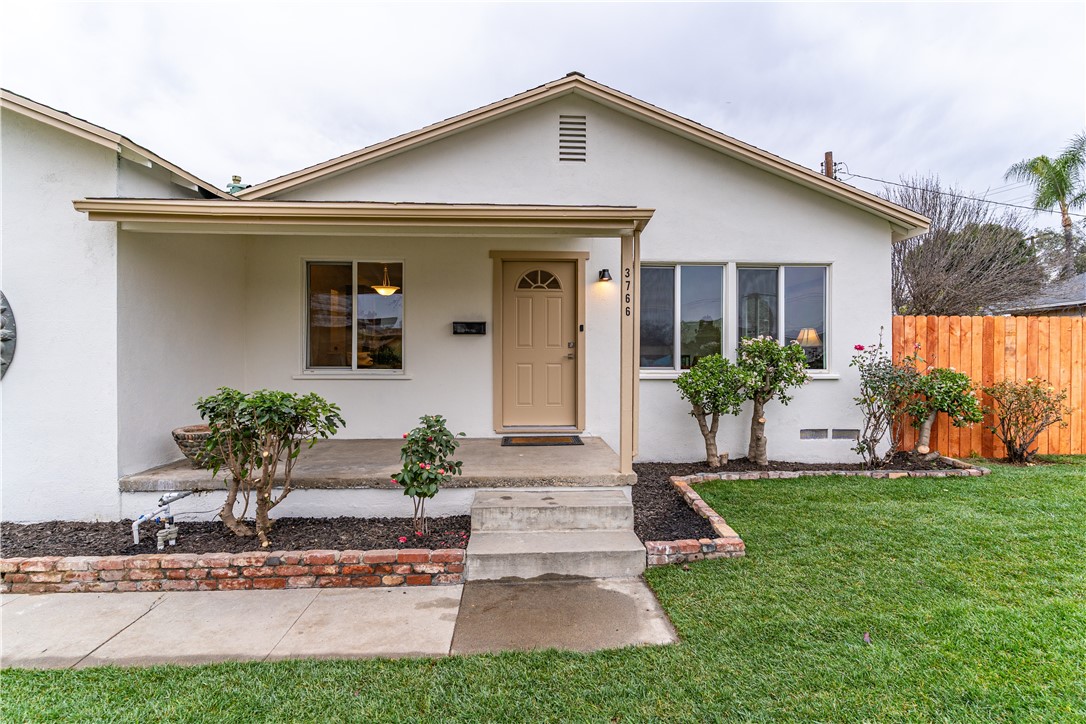 3766 Lofton