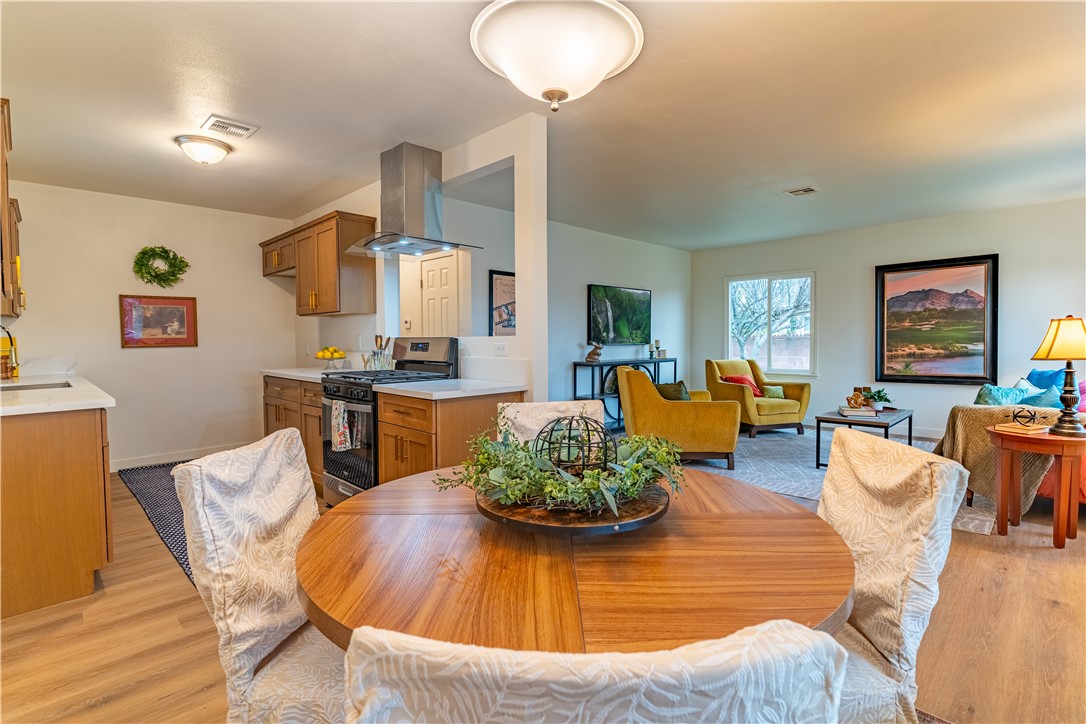 3766 Lofton