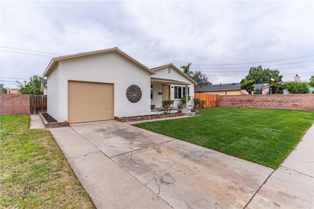 3766 Lofton