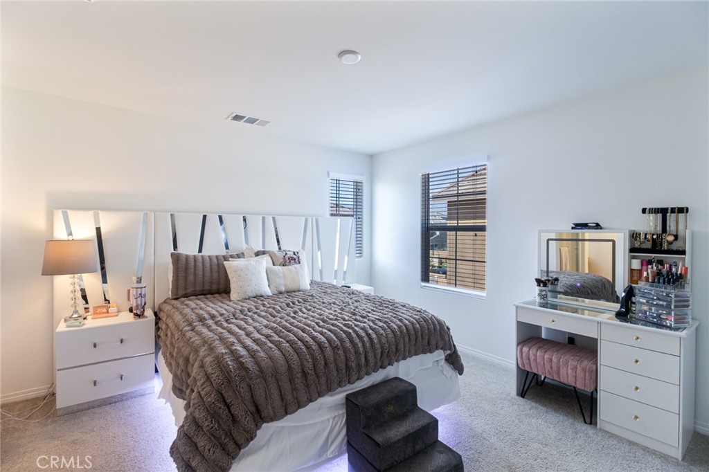 2448 Powell
