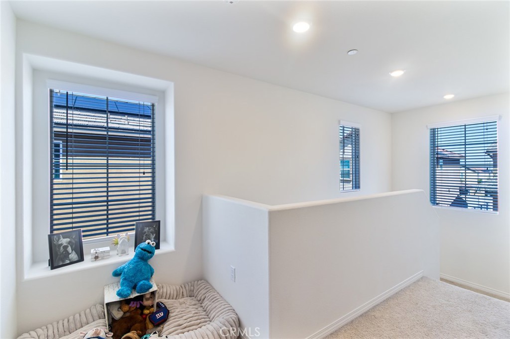 2448 Powell