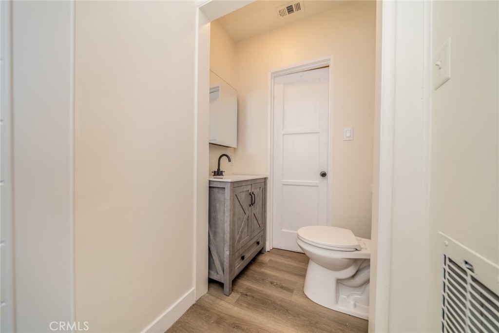 1450 Pepper Tree Lane