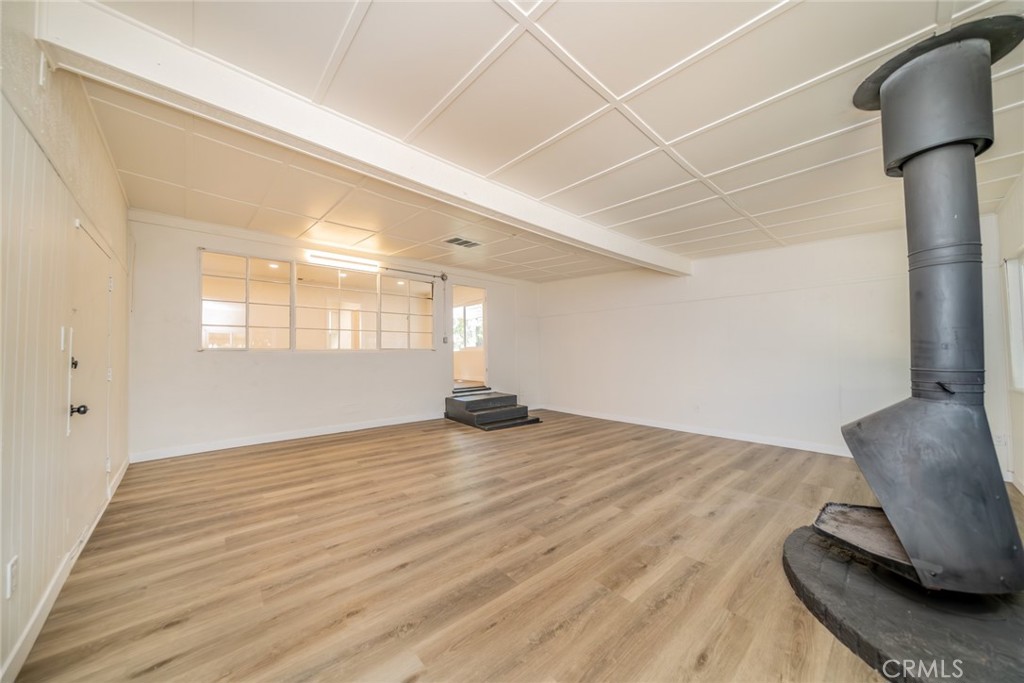 1450 Pepper Tree Lane