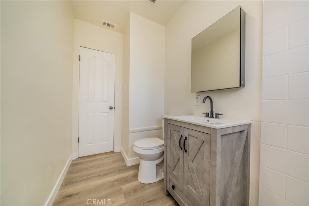 1450 Pepper Tree Lane