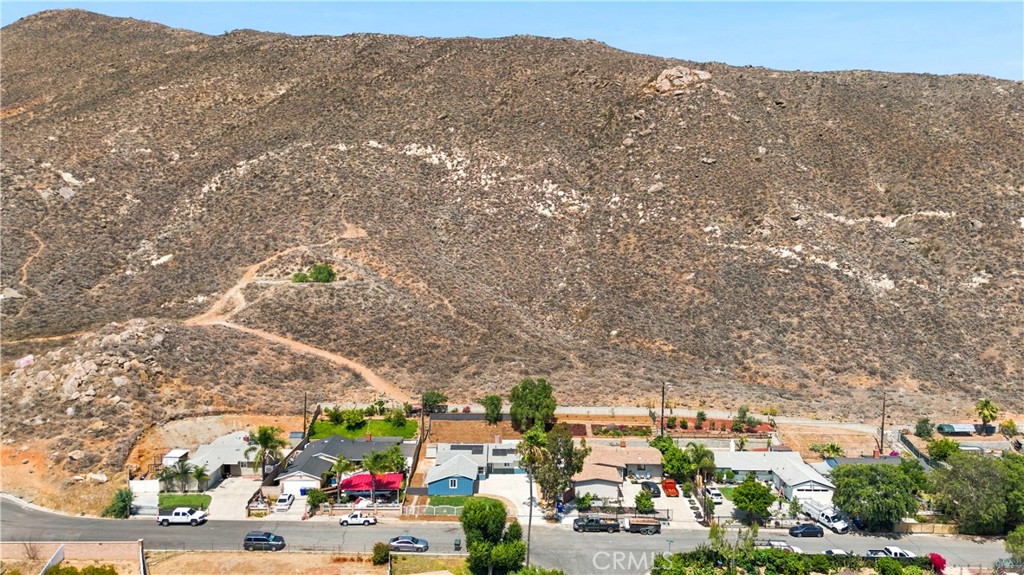 5945 Paramount Drive