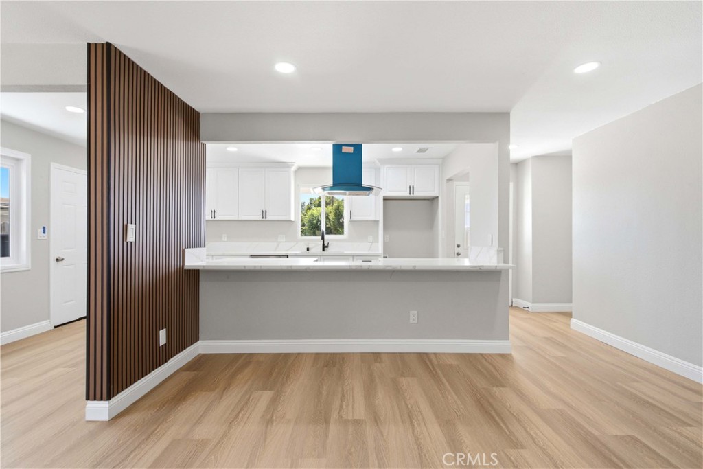 5945 Paramount Drive