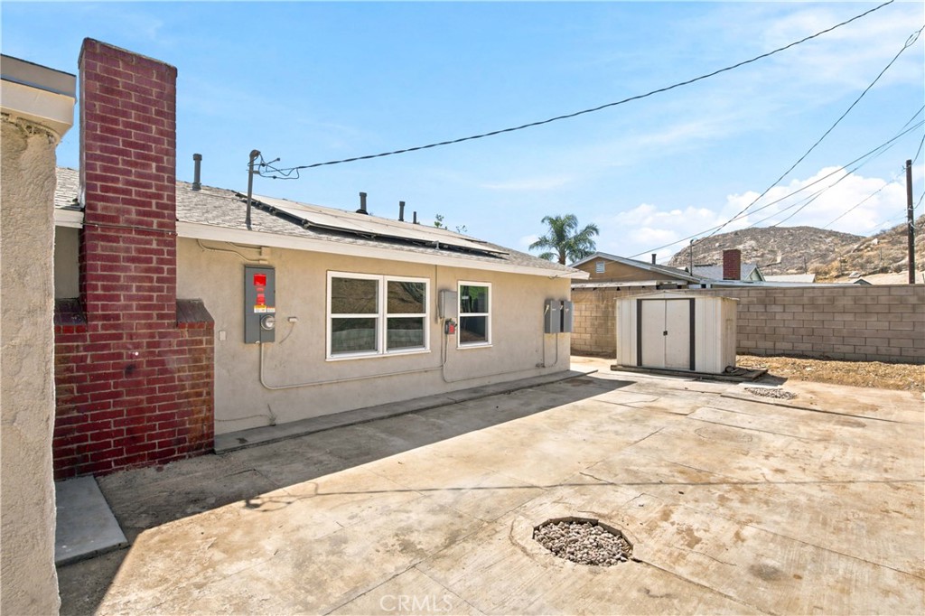 5945 Paramount Drive