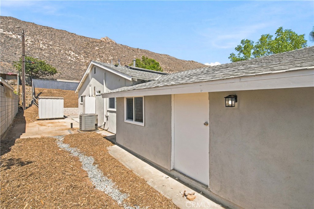 5945 Paramount Drive