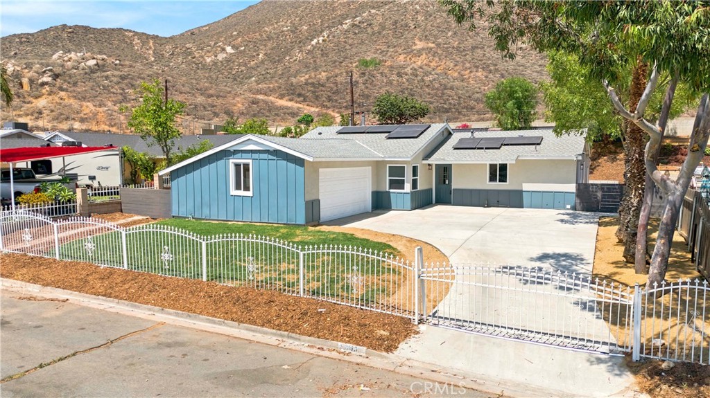 5945 Paramount Drive