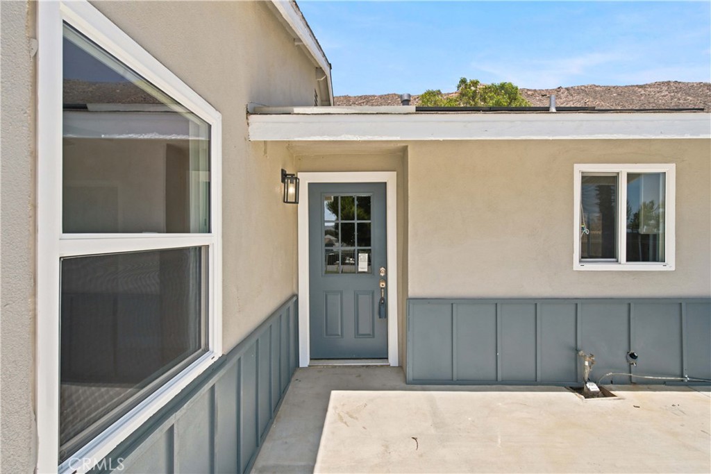 5945 Paramount Drive