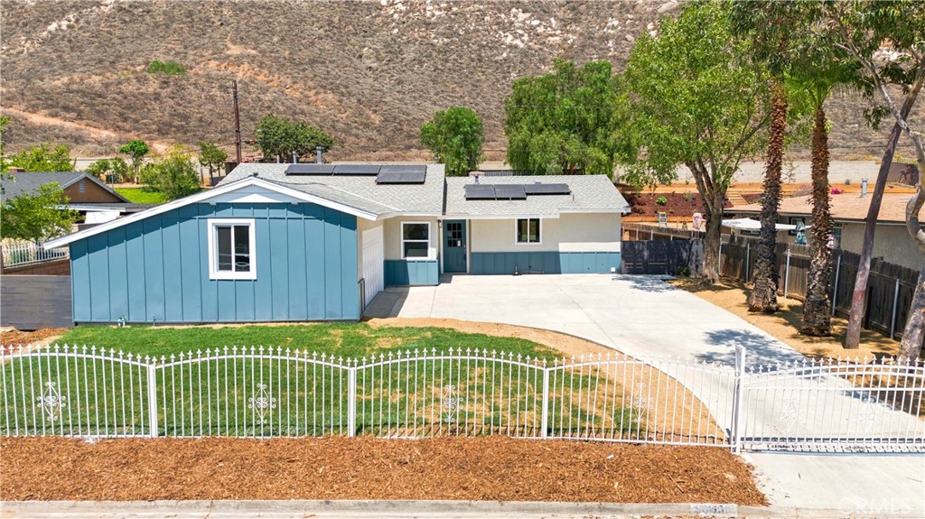 5945 Paramount Drive