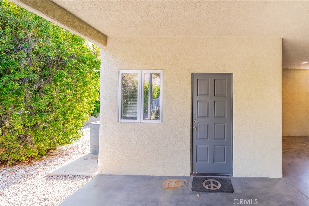 1600 E Palm Tree Drive