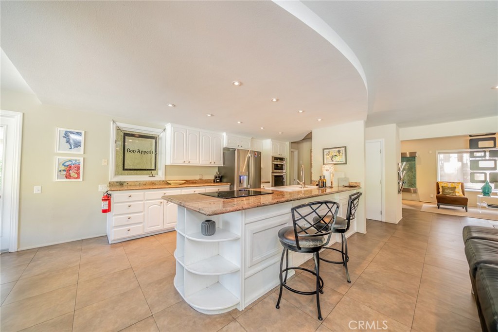 1600 E Palm Tree Drive
