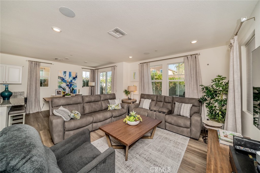 1617 Honeysuckle Place
