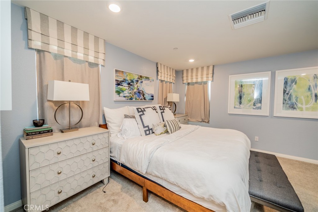 1617 Honeysuckle Place