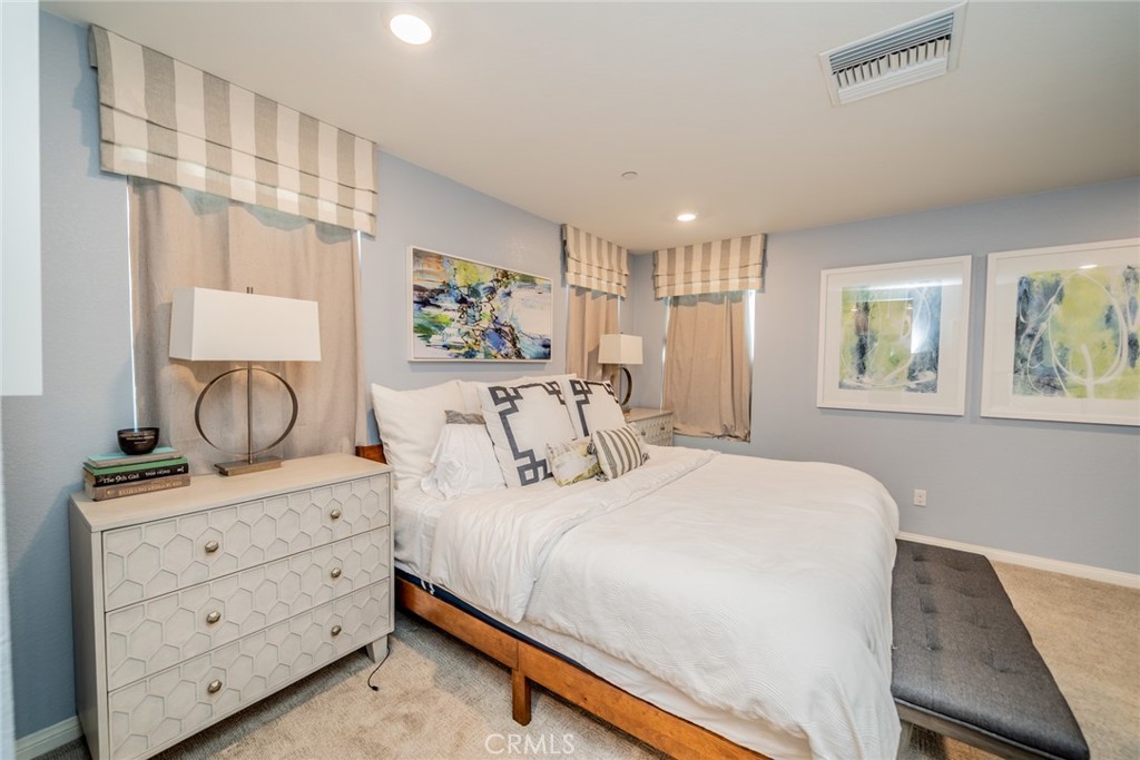 1617 Honeysuckle Place