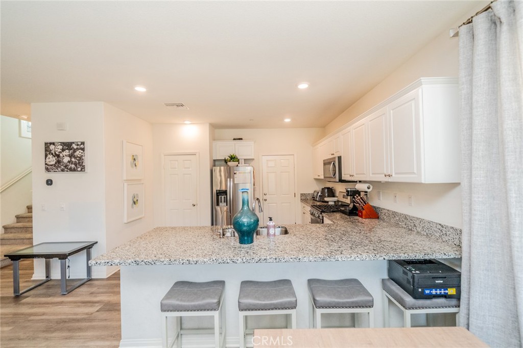 1617 Honeysuckle Place