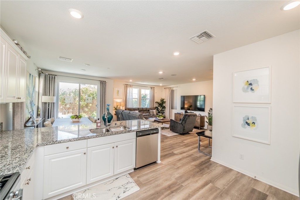 1617 Honeysuckle Place