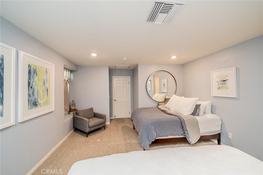 1617 Honeysuckle Place