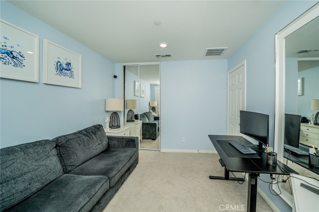 1617 Honeysuckle Place