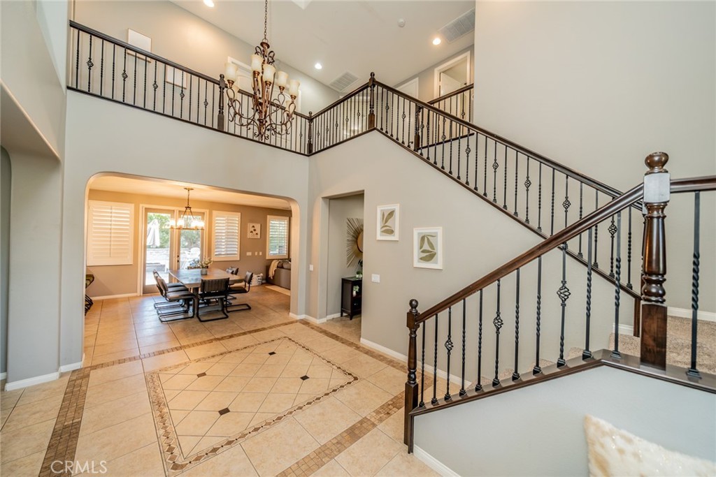 80592 Apricot Lane