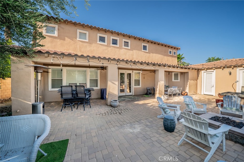 80592 Apricot Lane