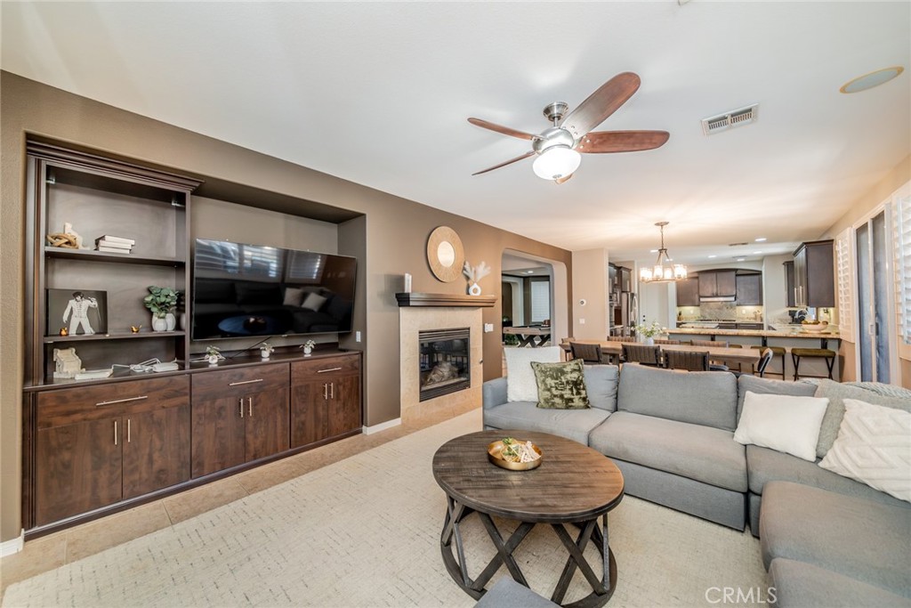 80592 Apricot Lane