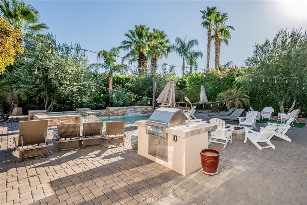 80592 Apricot Lane
