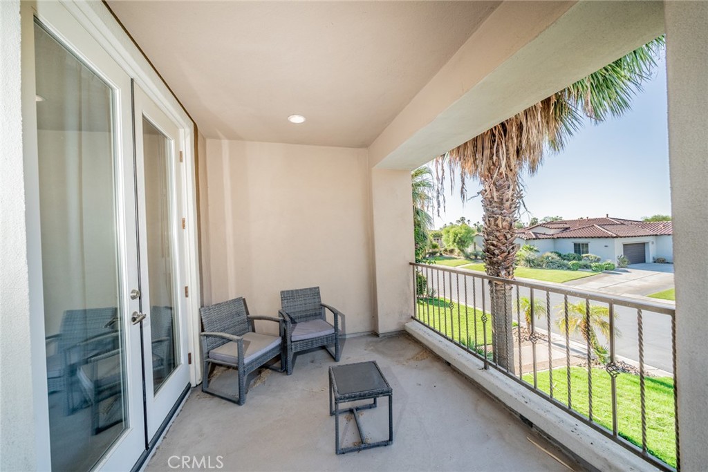 80592 Apricot Lane