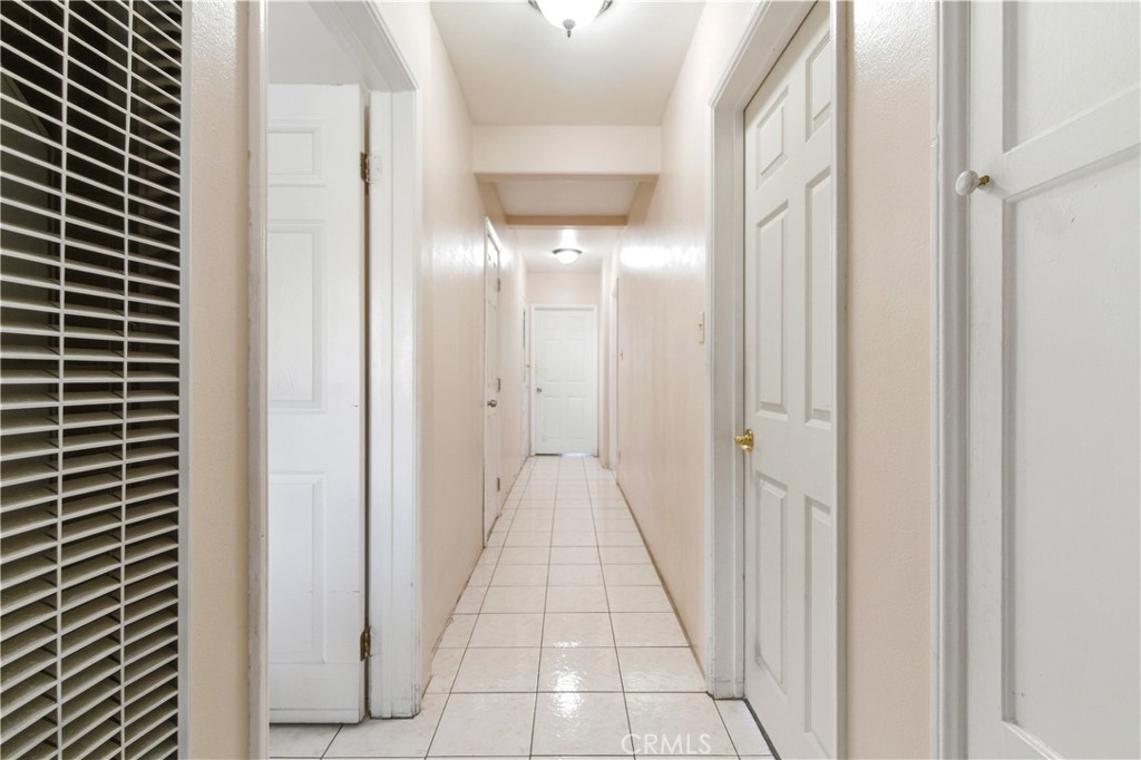 10731 Wright