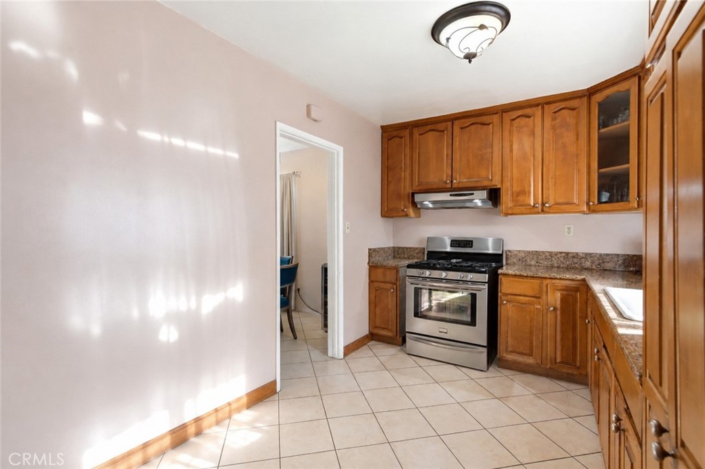 10731 Wright