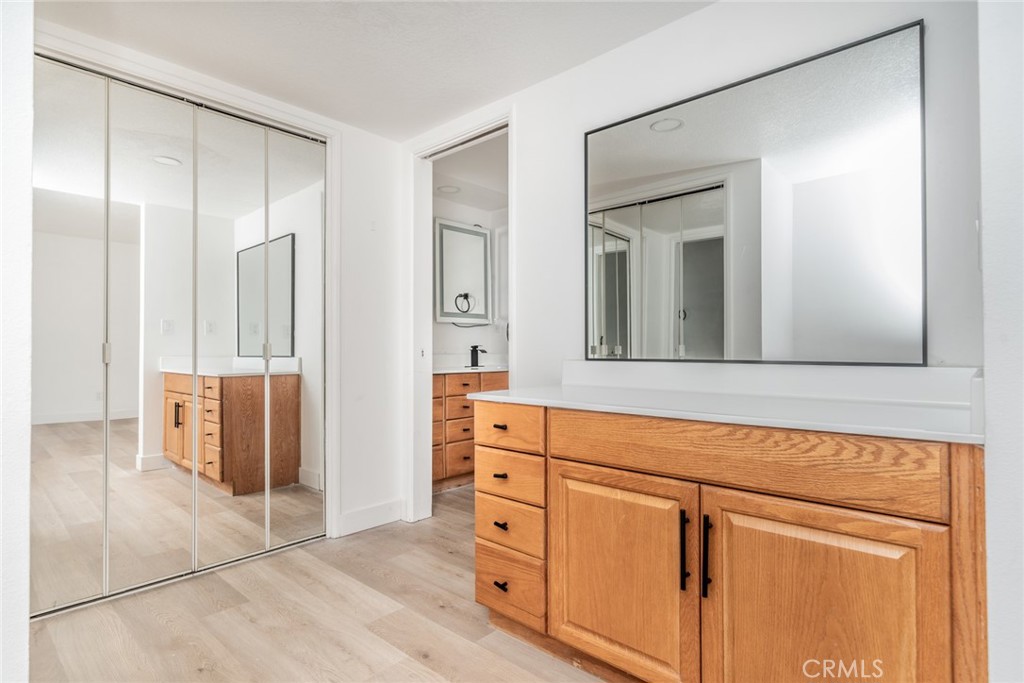 1076 Los Altos Court