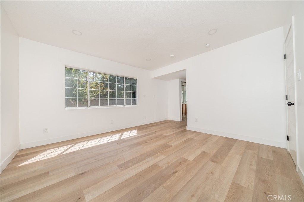 1076 Los Altos Court